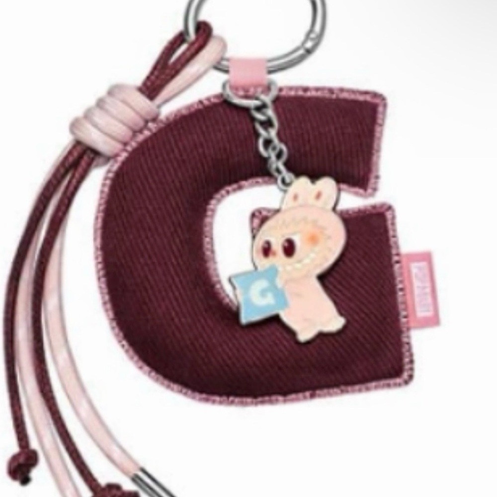Popmart labubu pin for love keychain letter G